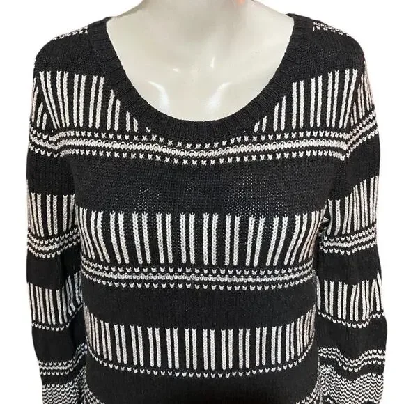 Roxy Black & White Sweater Dress in XL - Picture 2 of 8